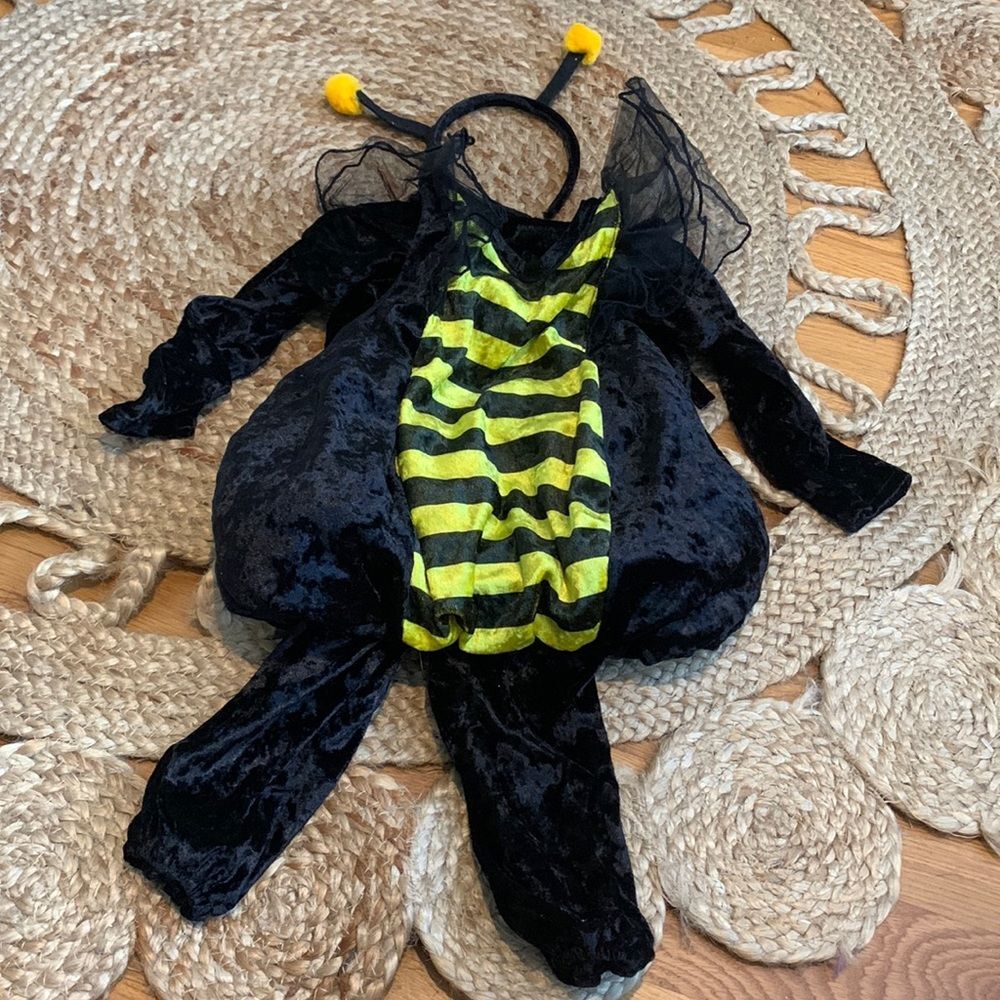 Hidden Illusions Lil Bee Costume 12-18 Months Baby Bumblebee Halloween Padded